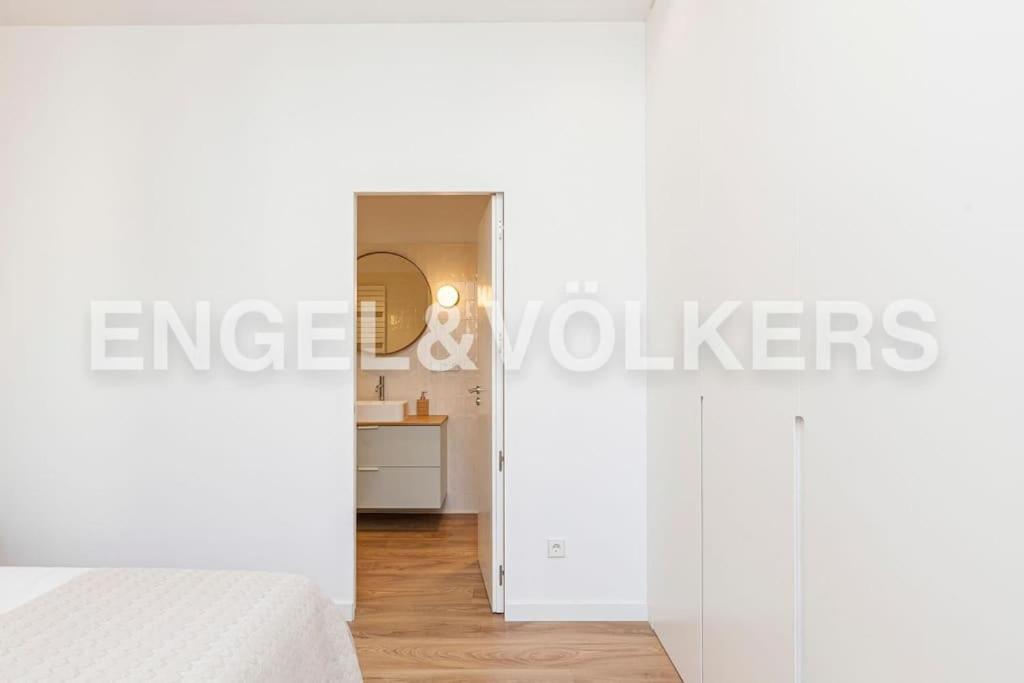 Moderno Apartamento En Pleno Centro Madrid Esterno foto